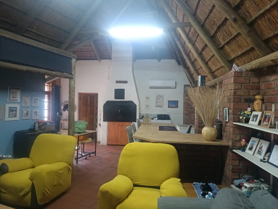3 Bedroom Property for Sale in Roylglen Gardens Northern Cape